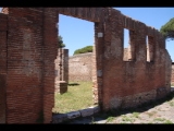 08320 ostia - regio v - insula ii - caseggiato (v,ii,11) - ostfassade - 06-2024.jpg